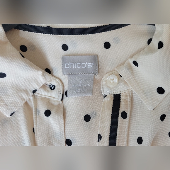 Chico's button down polka dot shirt - Picture 3 of 4